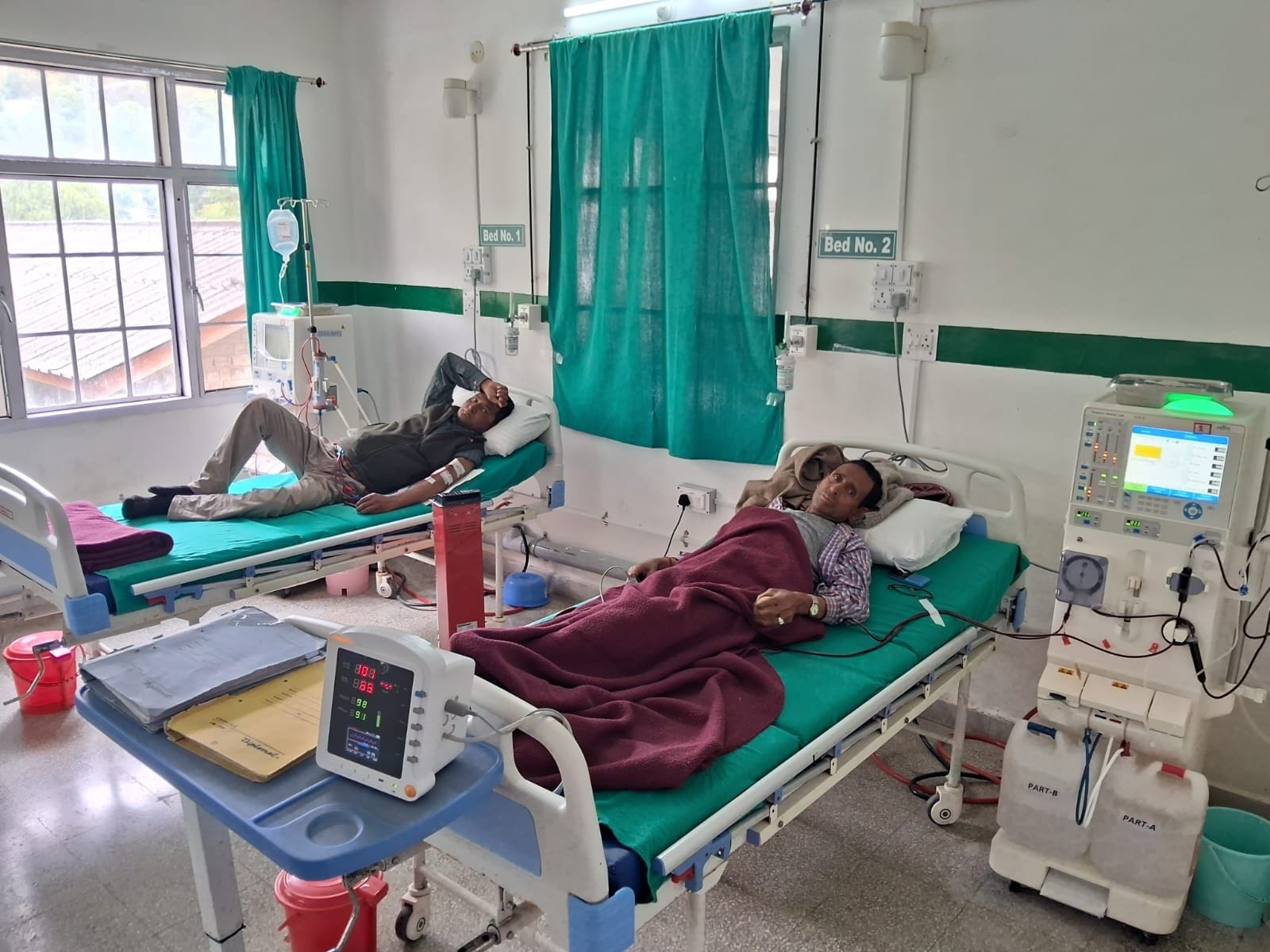 Dialysis unit slots over, treatment of 15 serious patients suspended