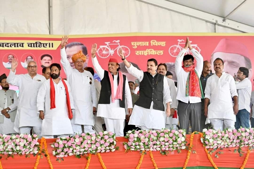 The wind blowing from the west made me feel like wiping out BJP: Akhilesh Yadav