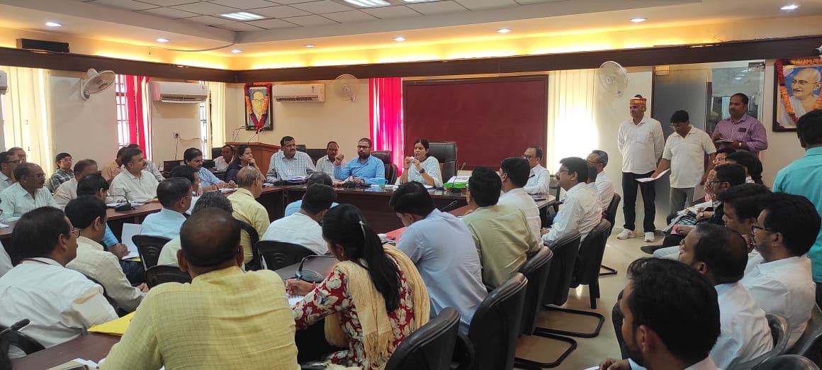 Provide facility of postal ballot: DM