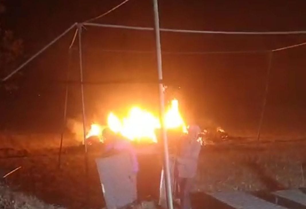 150 bundle of whet crop burnt