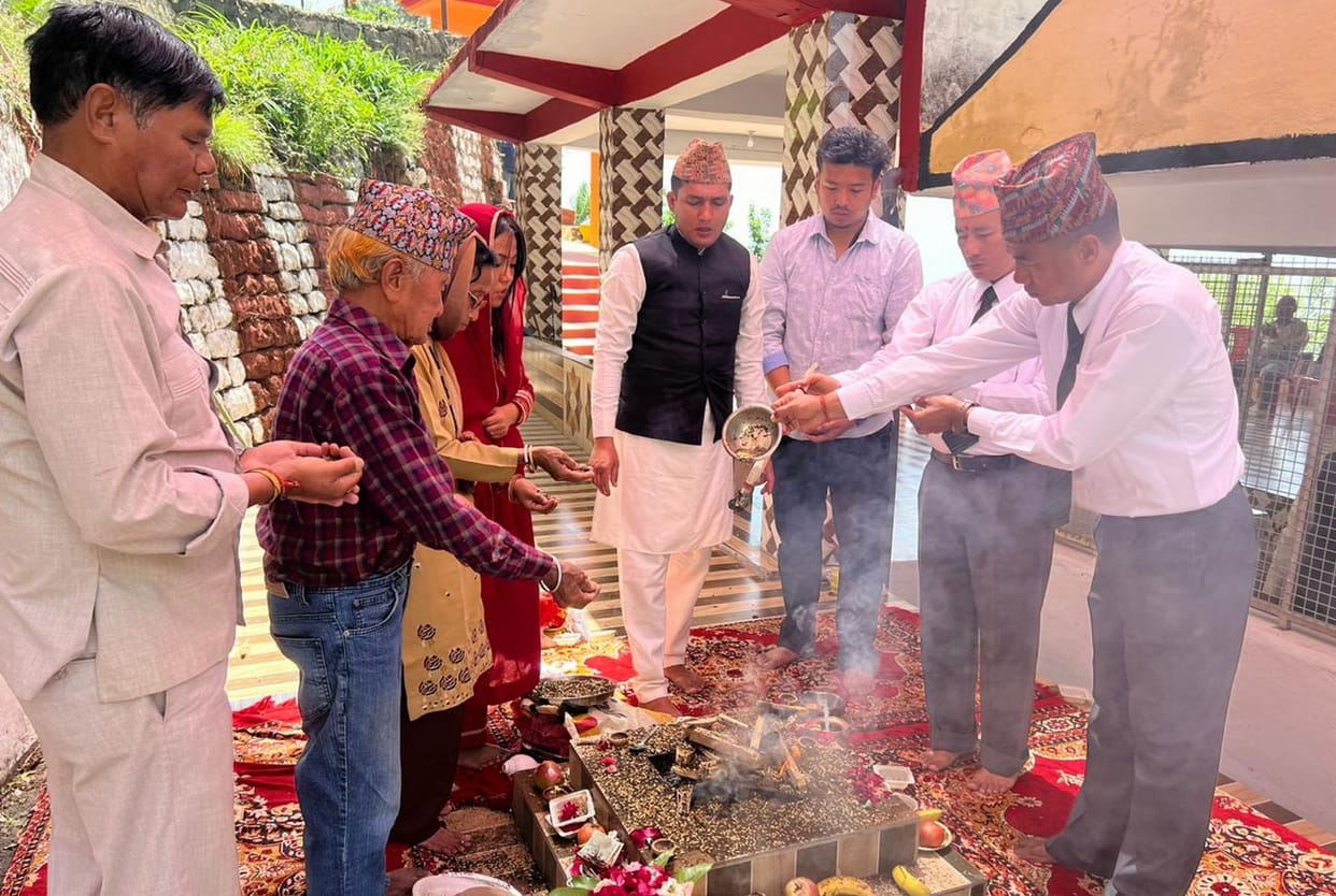 Havan puja performed in Devi Maa Sansari temple