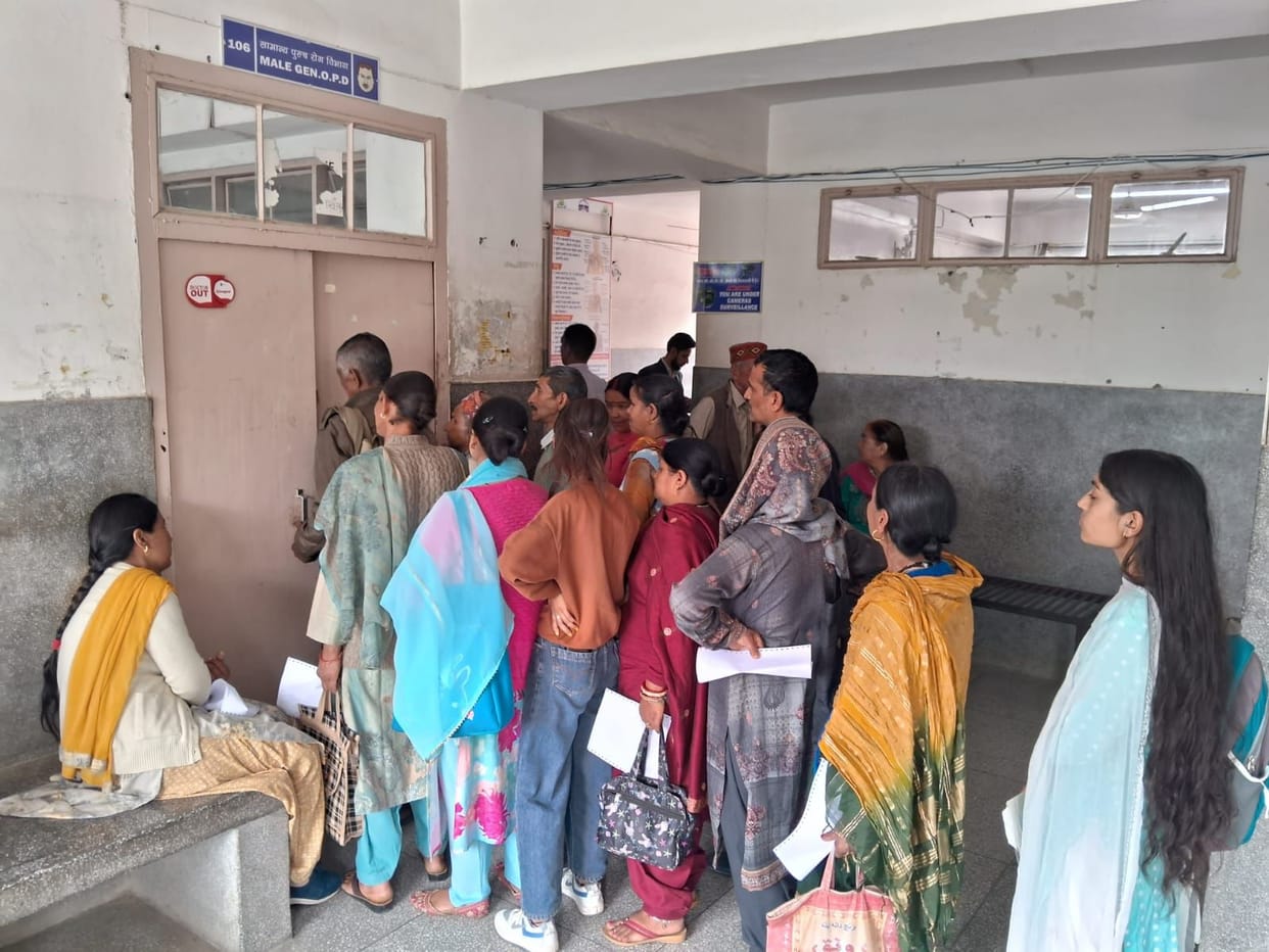 Gynecologist at Jogindernagar Hospital on leave