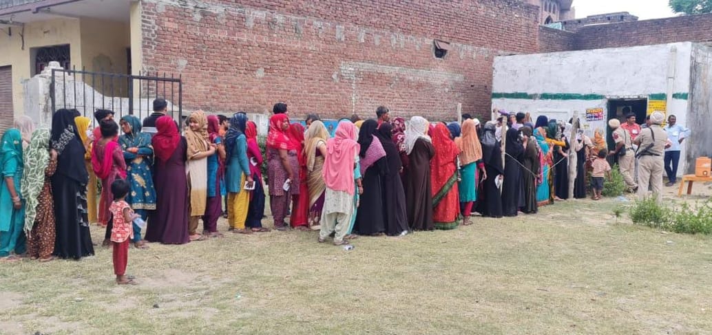 Highest turnout in Chandpur, lowest in Bijnor