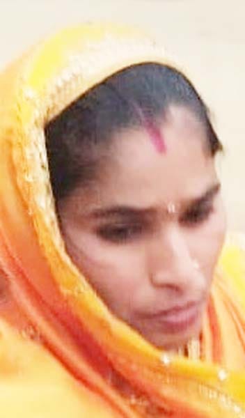 Woman dies under suspicious circumstances, in-laws run away leaving dead body