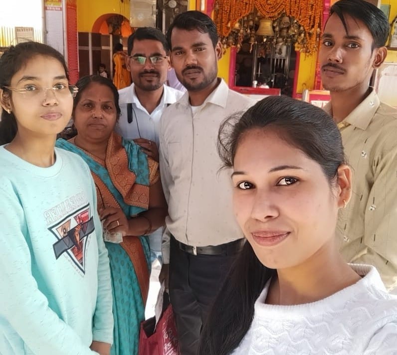 Daughter pays tribute to father by making place in state merit list