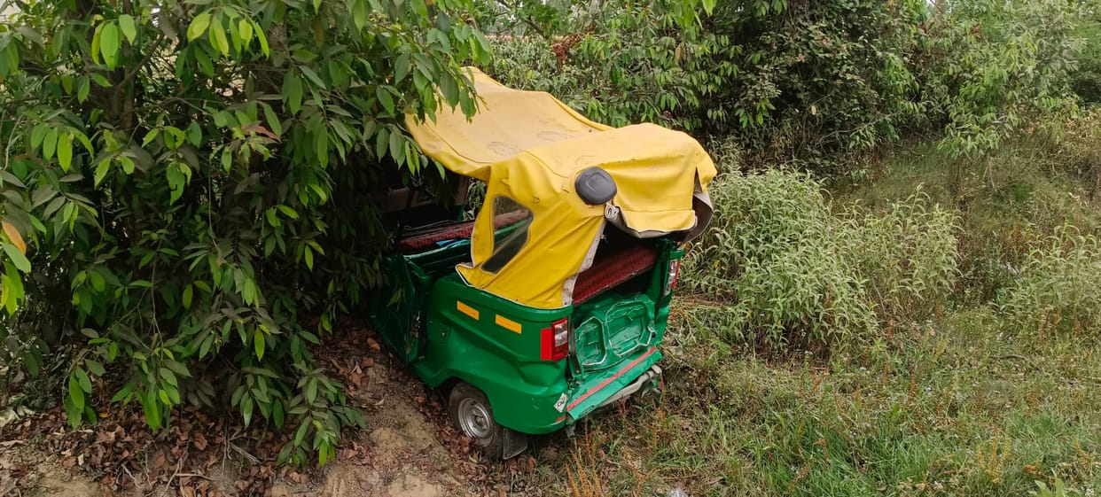 Three women including sister-in-law died due to collision with container