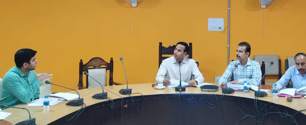 Bilaspur, Road Safety Committee meeting, AC to DC Narendra Ahluwalia, PWD, NHAI