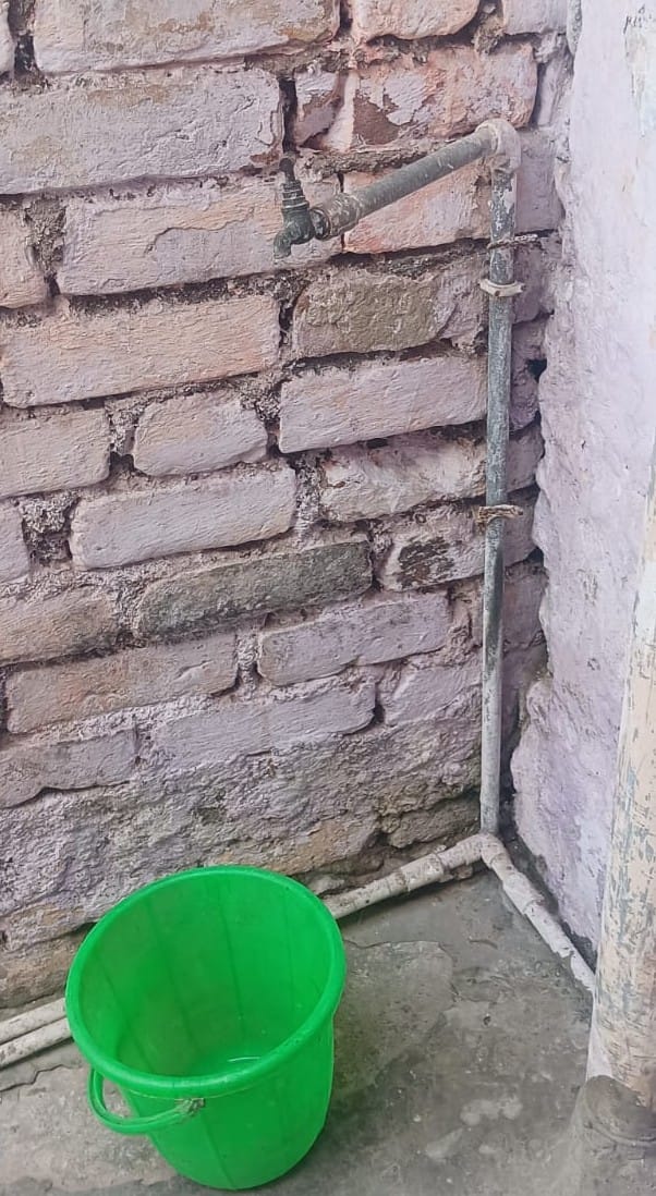 Water is available only for 15 to 20 minutes, people face problems