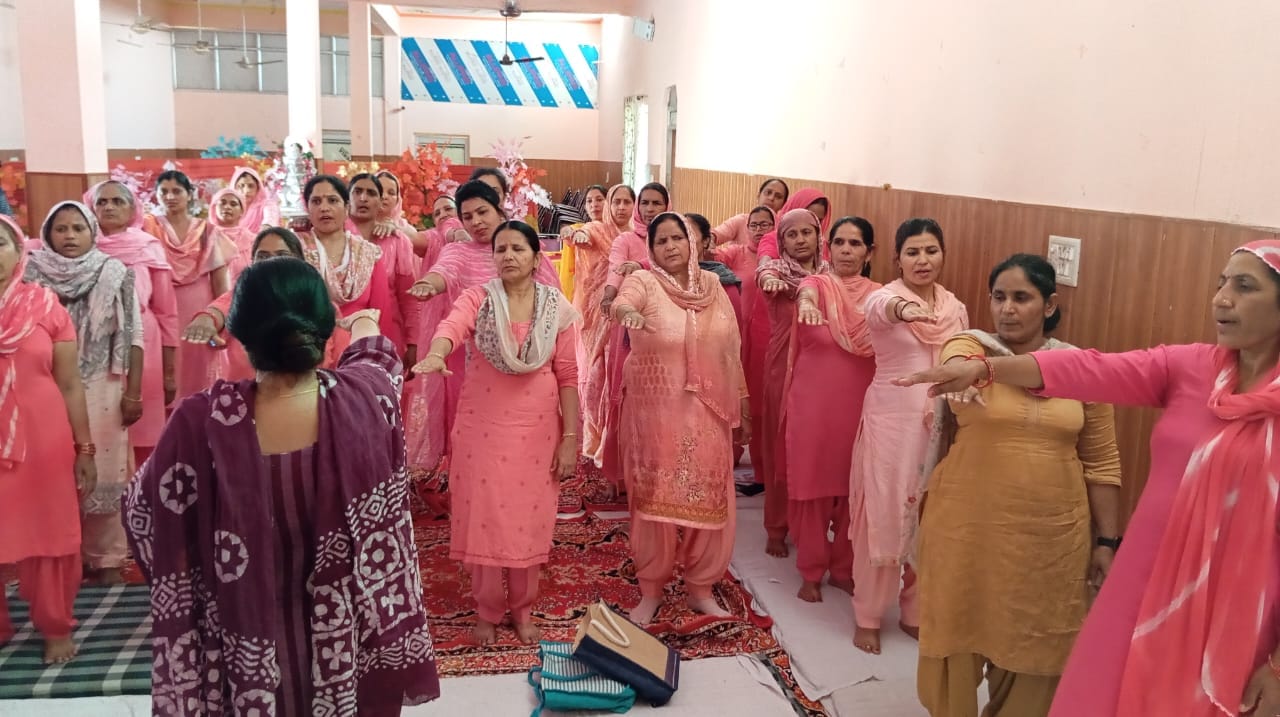 made women pledge to vote