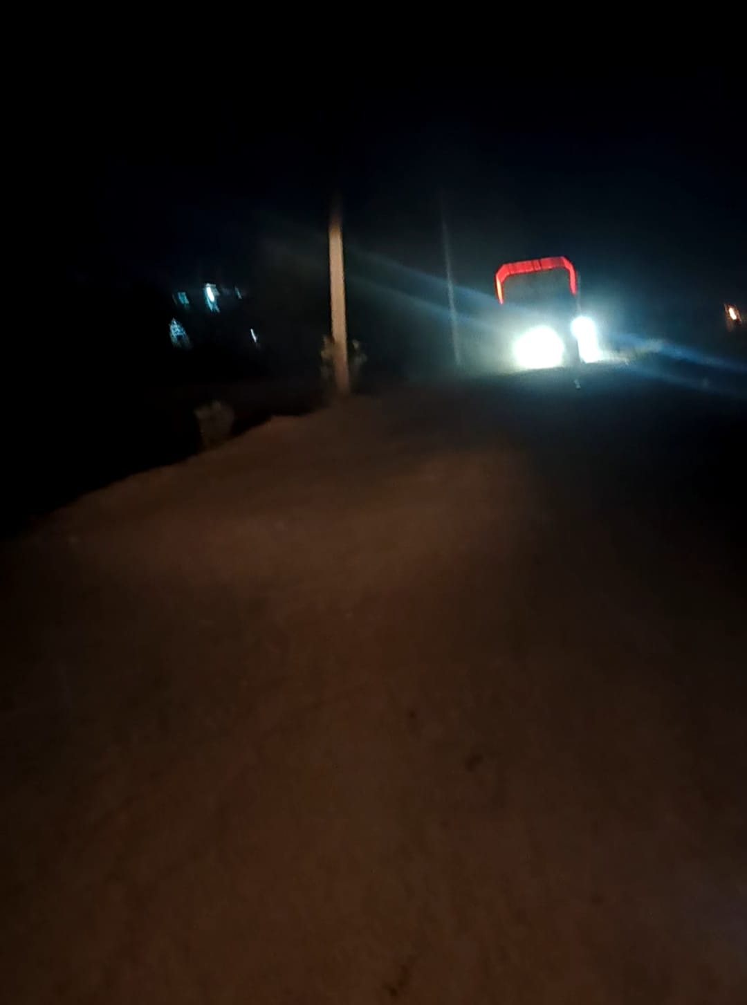 Road sweeping machine running on the road at night without the knowledge of officials