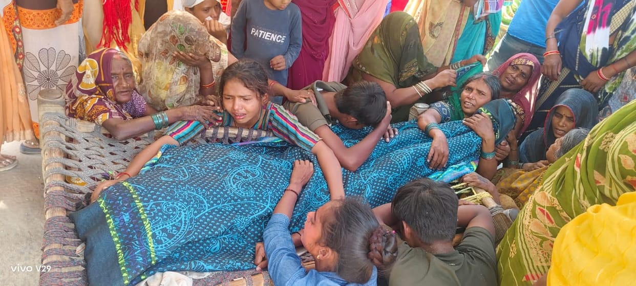 Morang laden tractor crushes vegetable seller, death