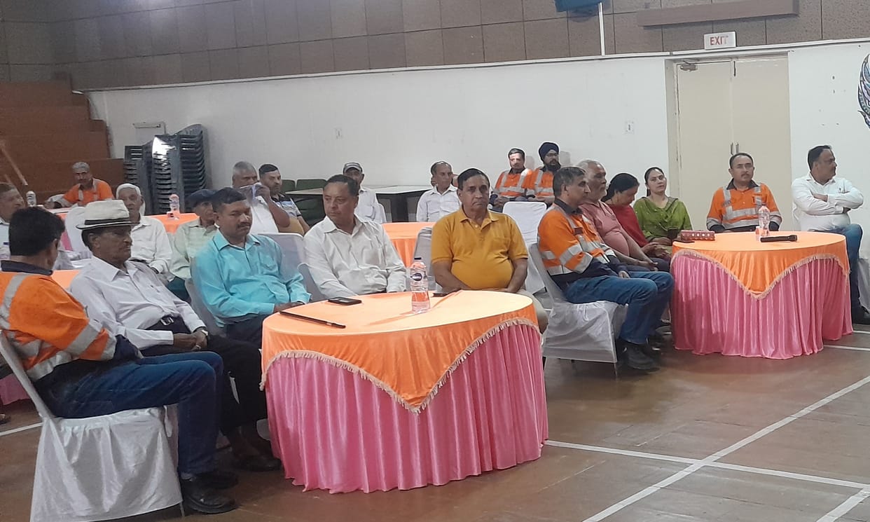 Senior Citizen Honor Ceremony, Barmana Adani ACC Gagal Cement Workers Club, Bilaspur
