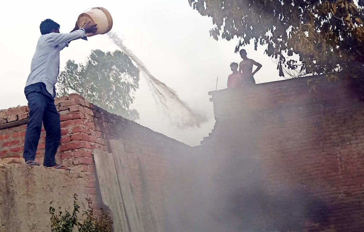 Houses of three real brothers burnt due to fire, woman unconscious