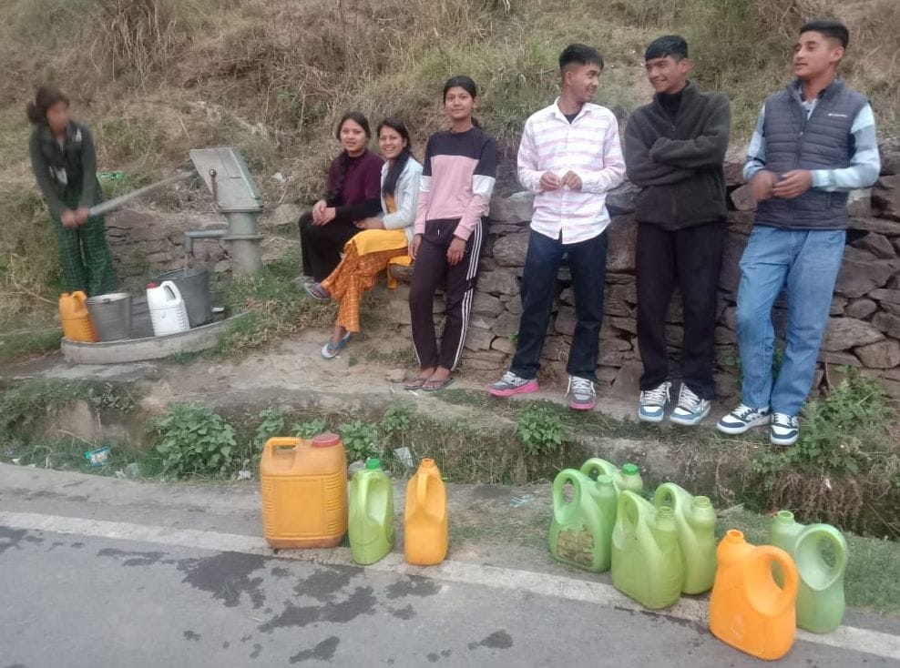 Jal Sansthan keeps an eye on those who draw water with motor vehicles