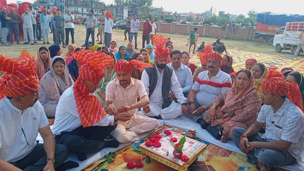 Great start of Mewa Utsav with flag ceremony and procession