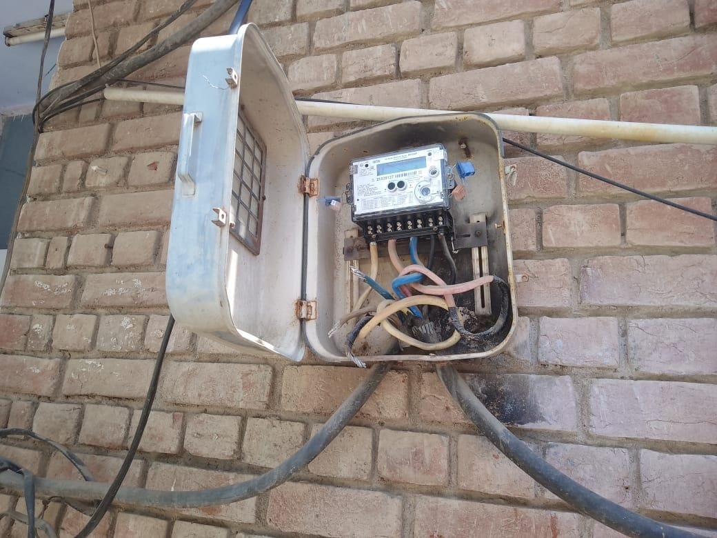 Electric meter will be installed in every house to prevent electricity theft