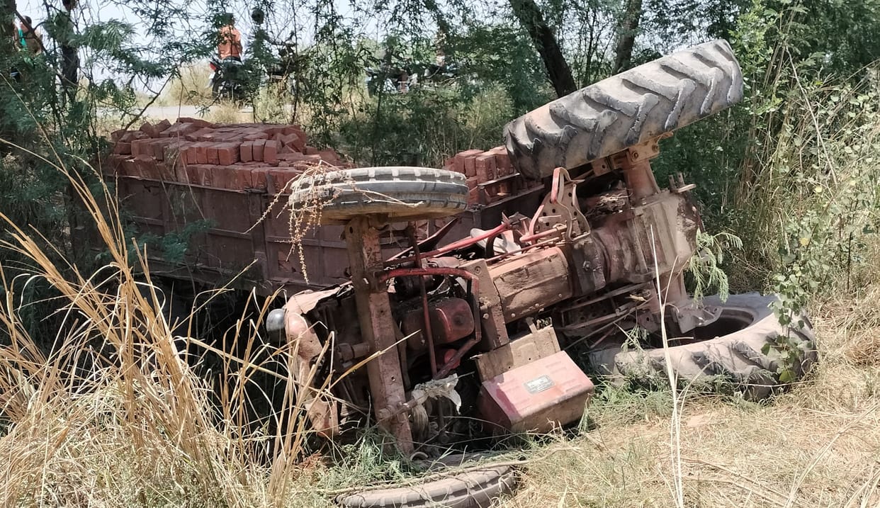 Tractor-trolley overturns in pit, two including driver killed