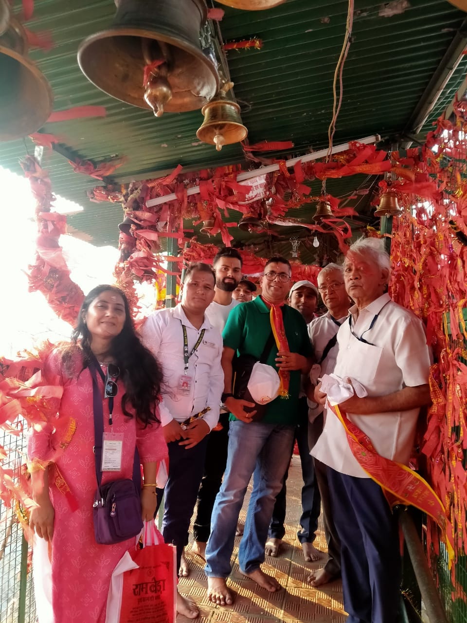 Devotees kept seeing the Mother Goddess till late night