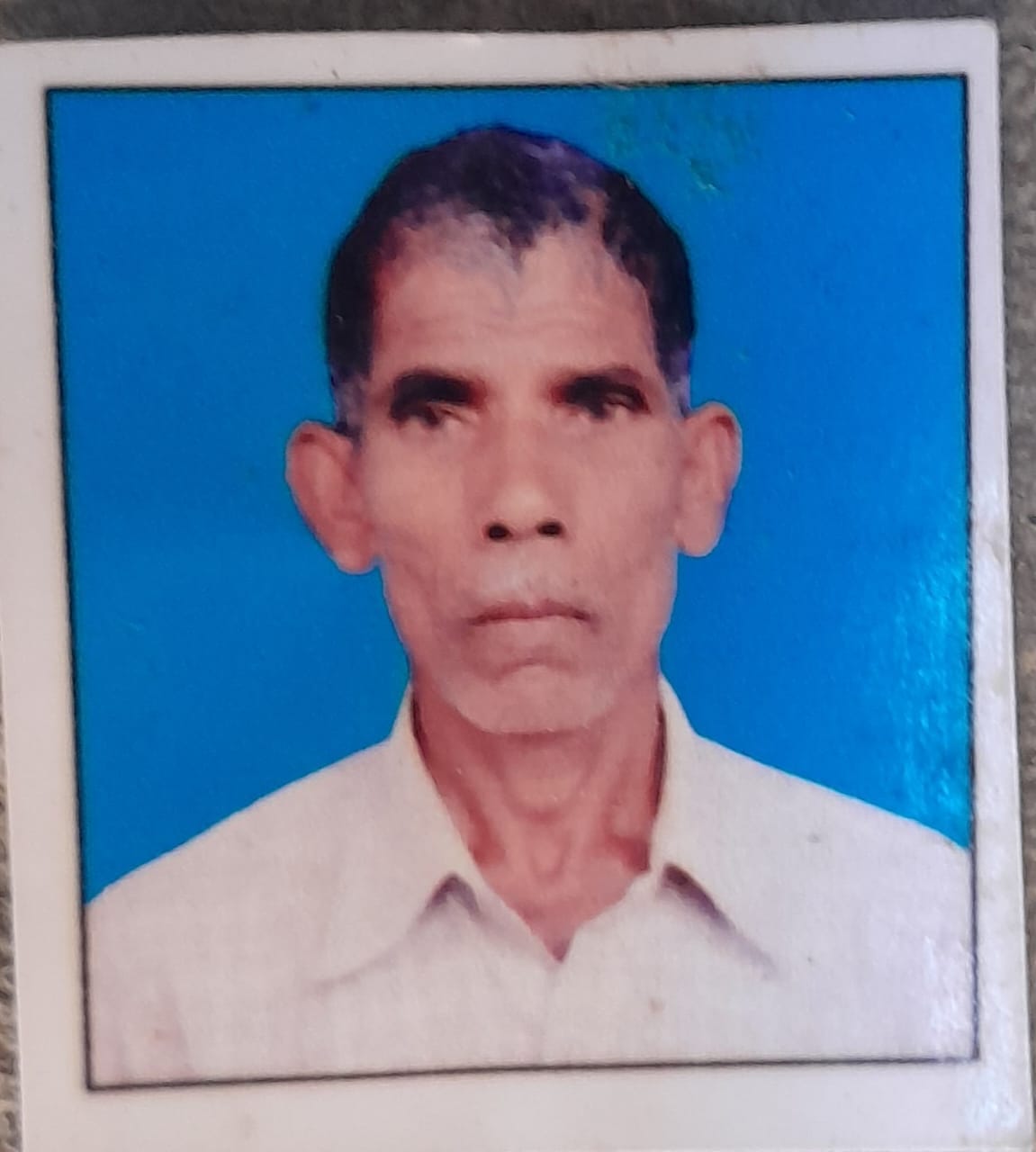 Shuttering of house under construction fell, worker died due to getting buried under debris