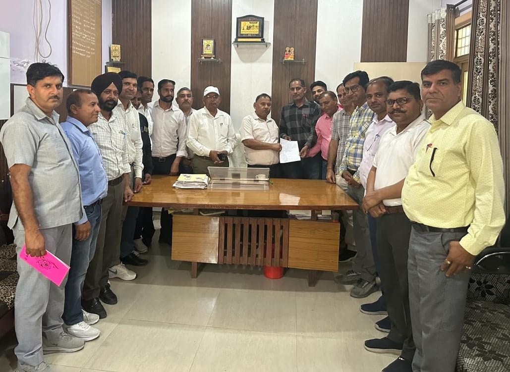 Teachers submitted memorandum to the education officer in support of their demands.