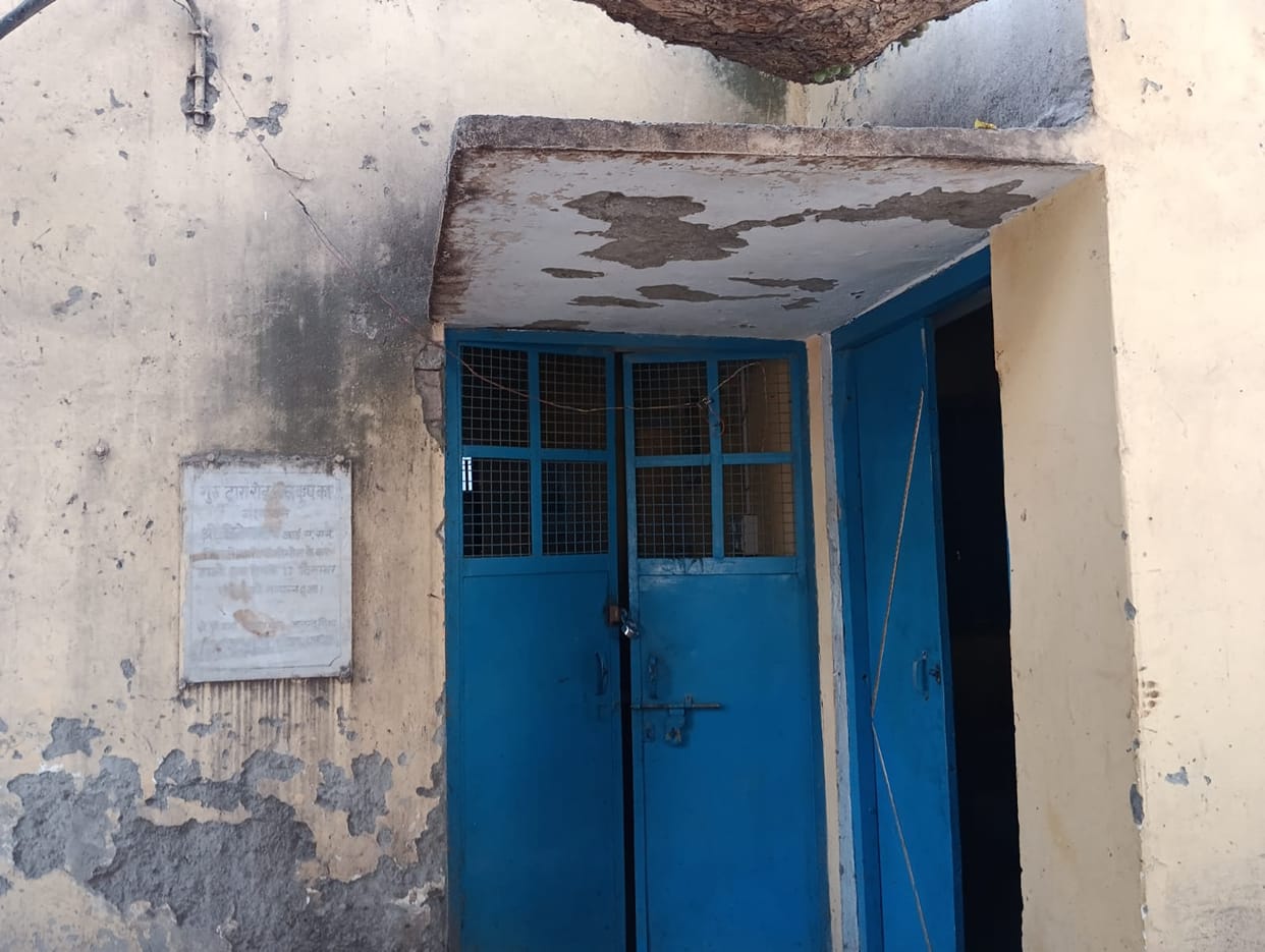 Water supply stalled in three mohallas on the fourth day