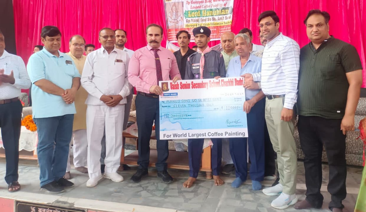 Manuj's artwork recorded in Guinness Book of World Records