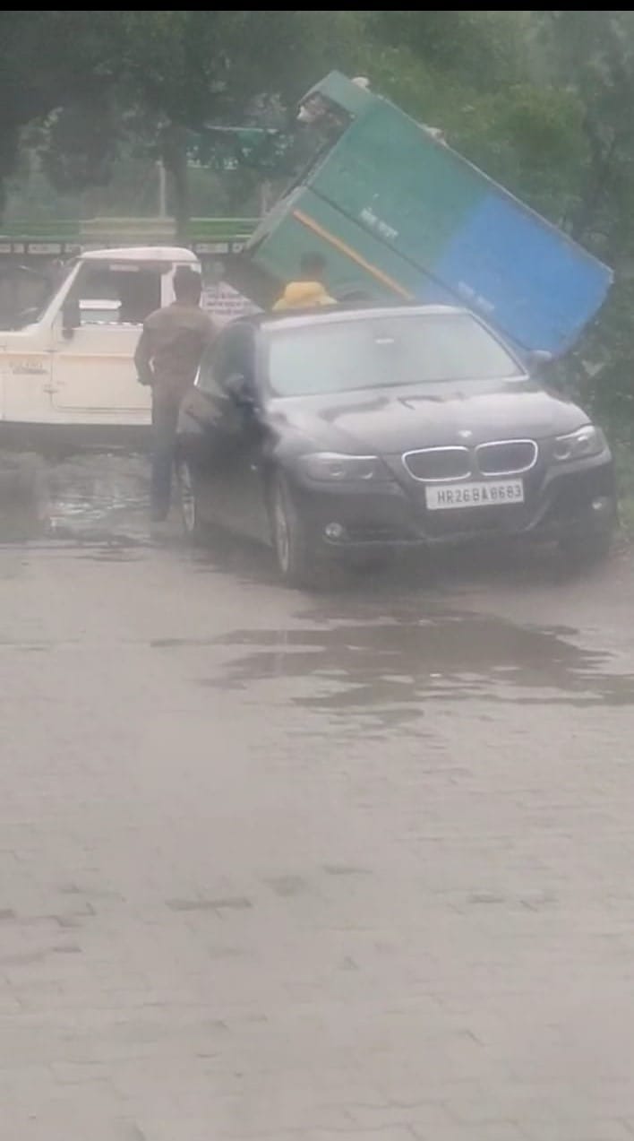 Garbage picked up from homes and dumped on the banks of Ravi
