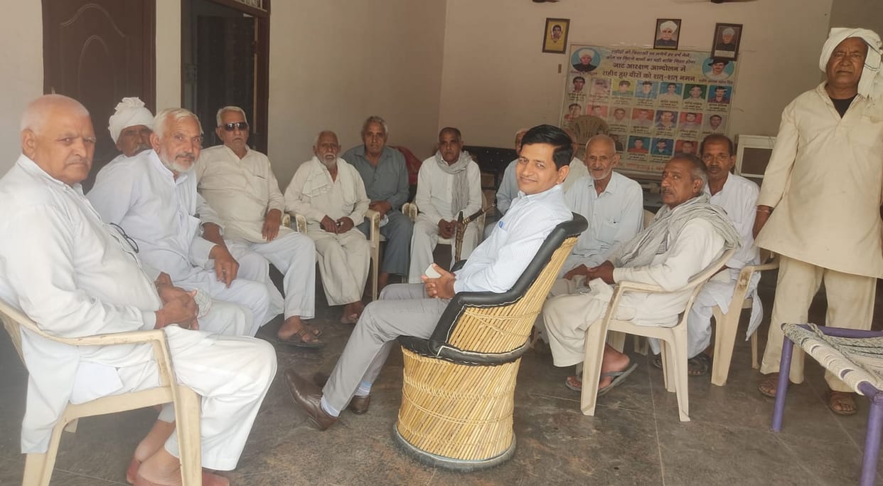 SDM listened to the problems of farmers