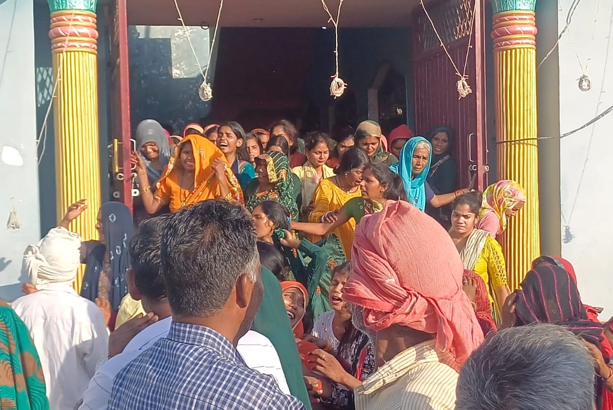 The groom who went to the temple to pay obeisance after horse riding dies