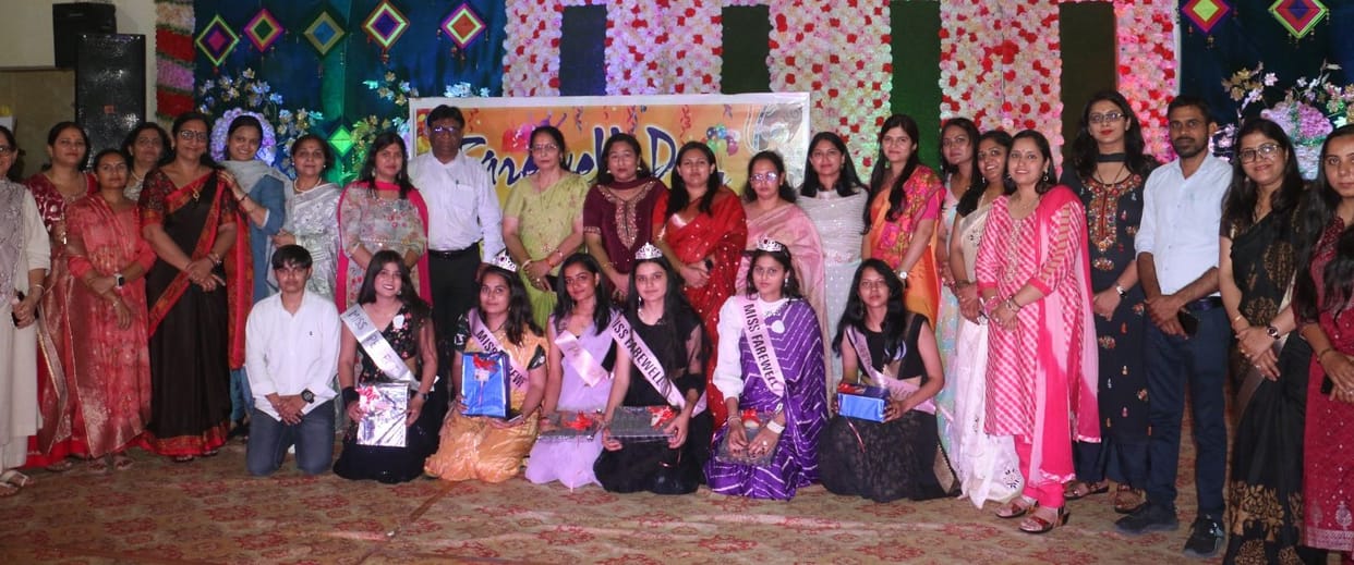 Farewell ceremony organized in women's college