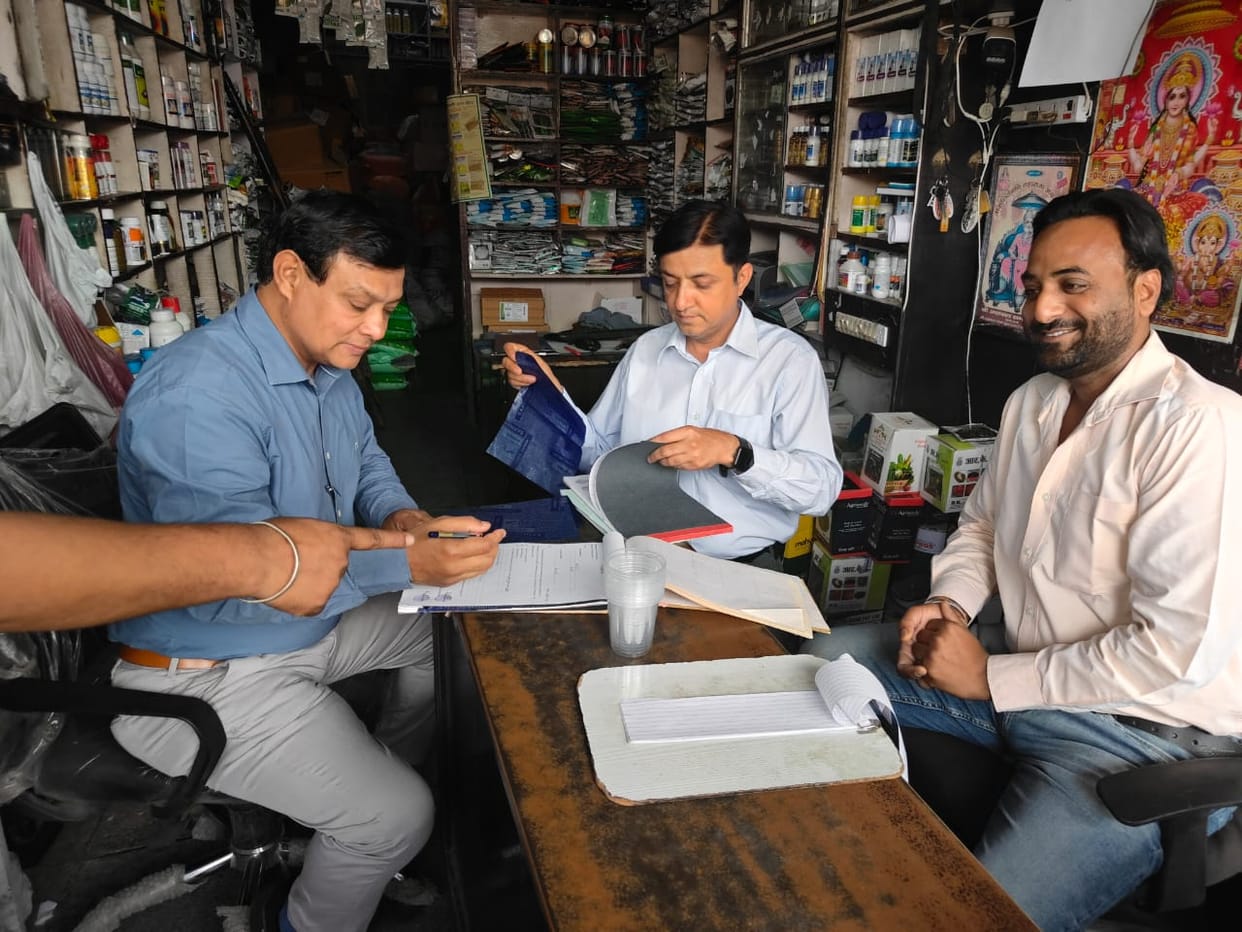 Crackdown on those selling fake seeds and above fixed rates
