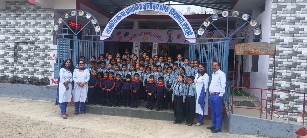 uniform code selected in saranha school
