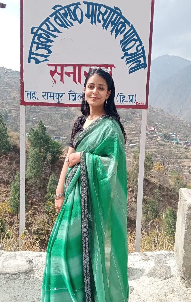 rampur news, yashika get 8th position, 12th board exam