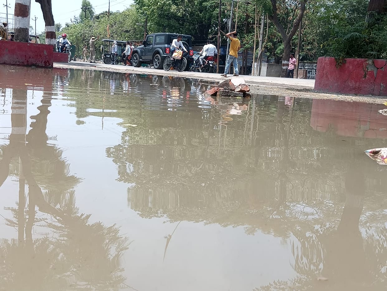 Dirty water reaching 200 houses of Ward 9