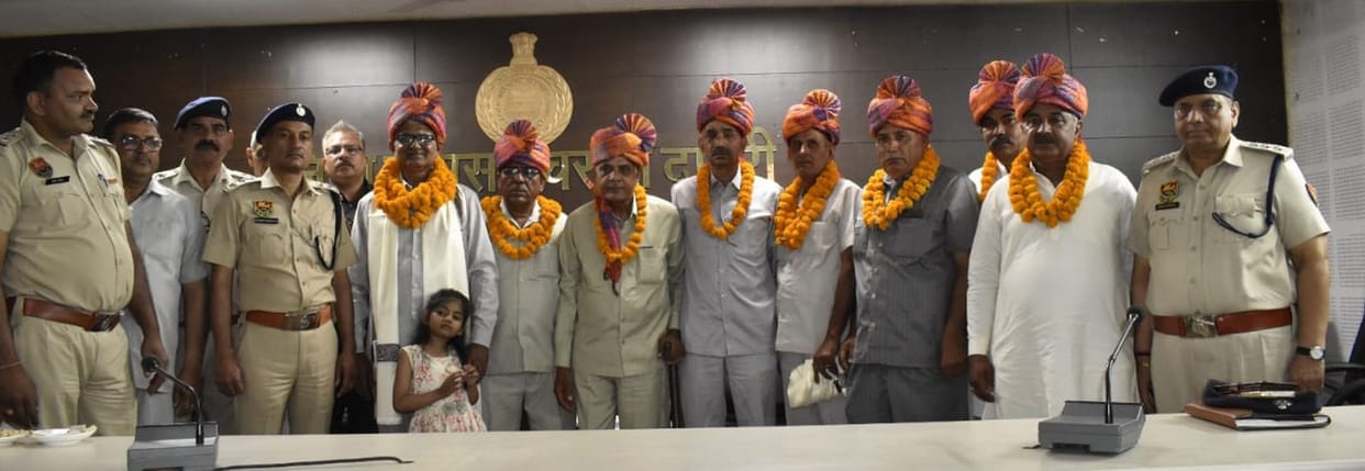 Farewell to 9 policemen including DSP