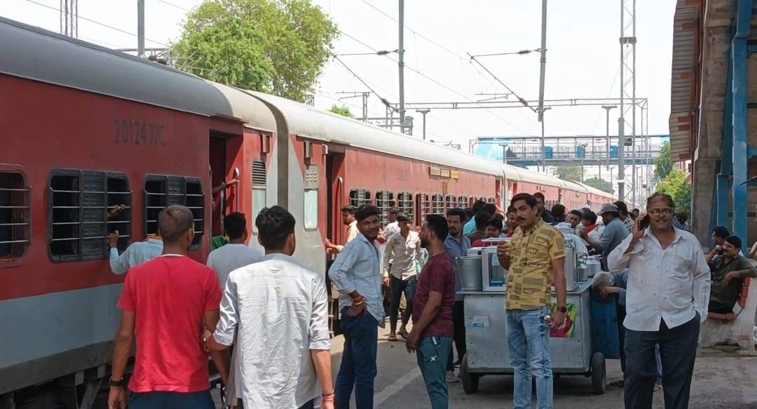 Weekly special trains will run for Satna, Katni, Jabalpur, Khandwa, Itarsi