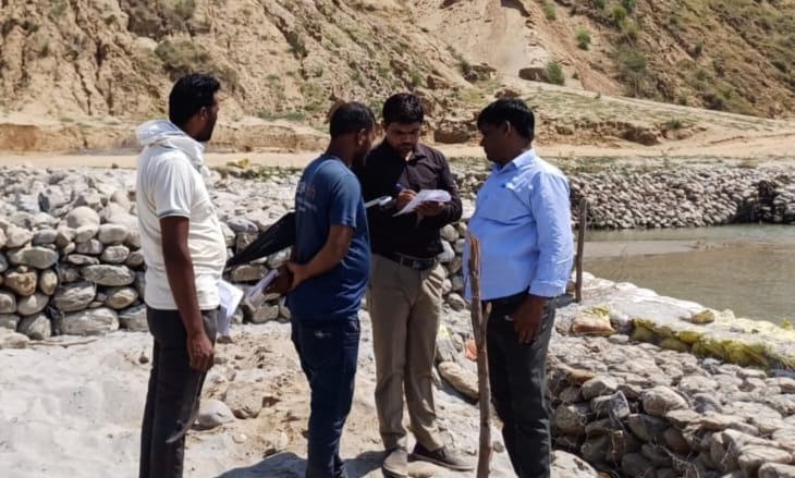 Embankment construction work will be completed in Gauspur before the rains.