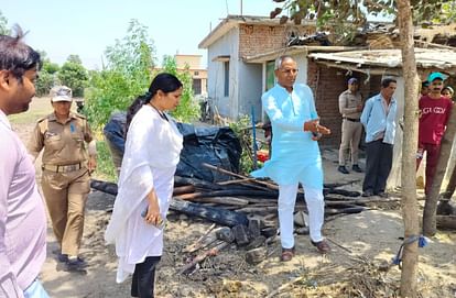 Cowshed burnt to ashes in fire, two cows died