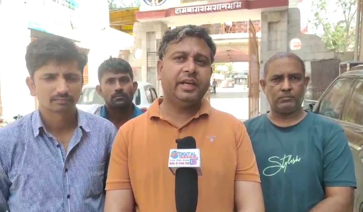 Case of student's death in Kota: Chief Minister should talk to Rajasthan government, an impartial investigation should be conducted.