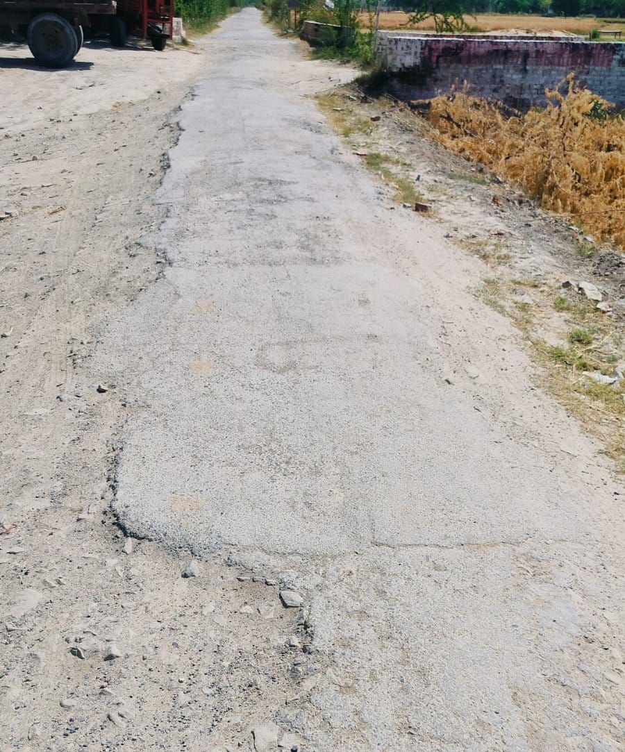 Claim to make roads pothole free before Lok Sabha elections fails