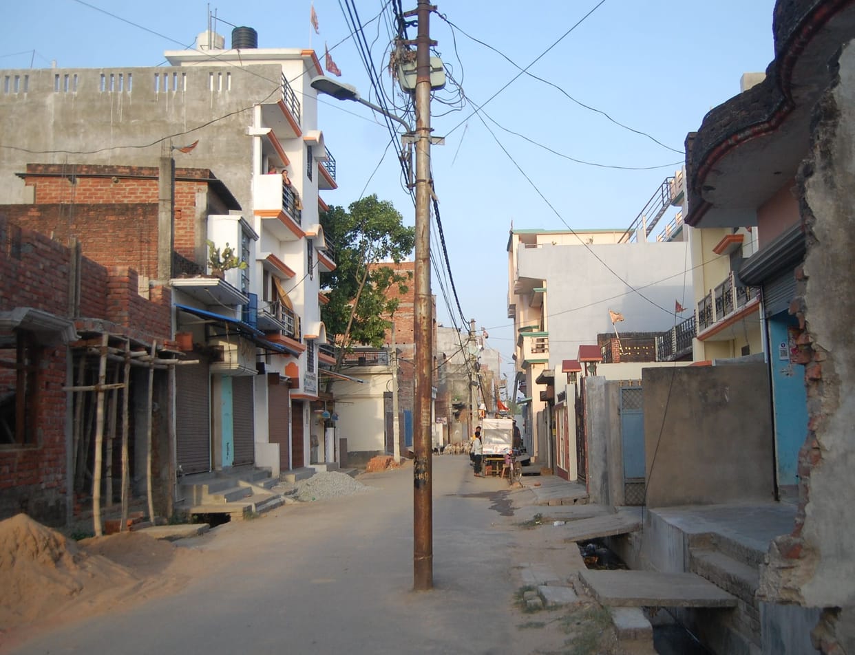 electric poles in way