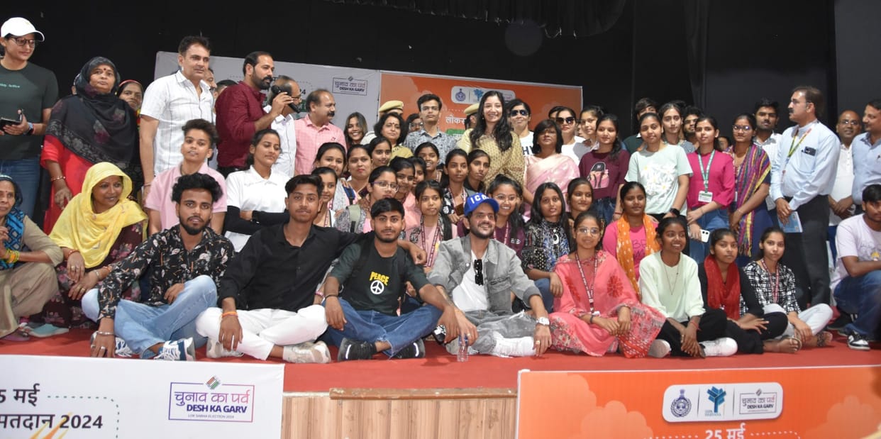 Desi rockstar MD inspires youth to vote