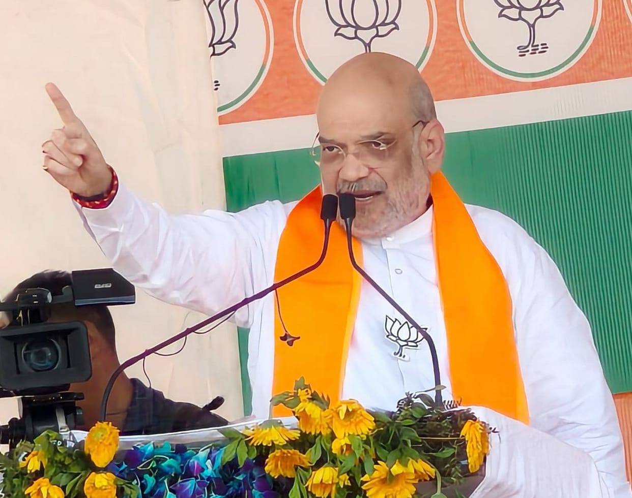 Amit Shah reached Pratapgarh in support of Vinod Sonkar, discussion continued about Rajabhaiya.