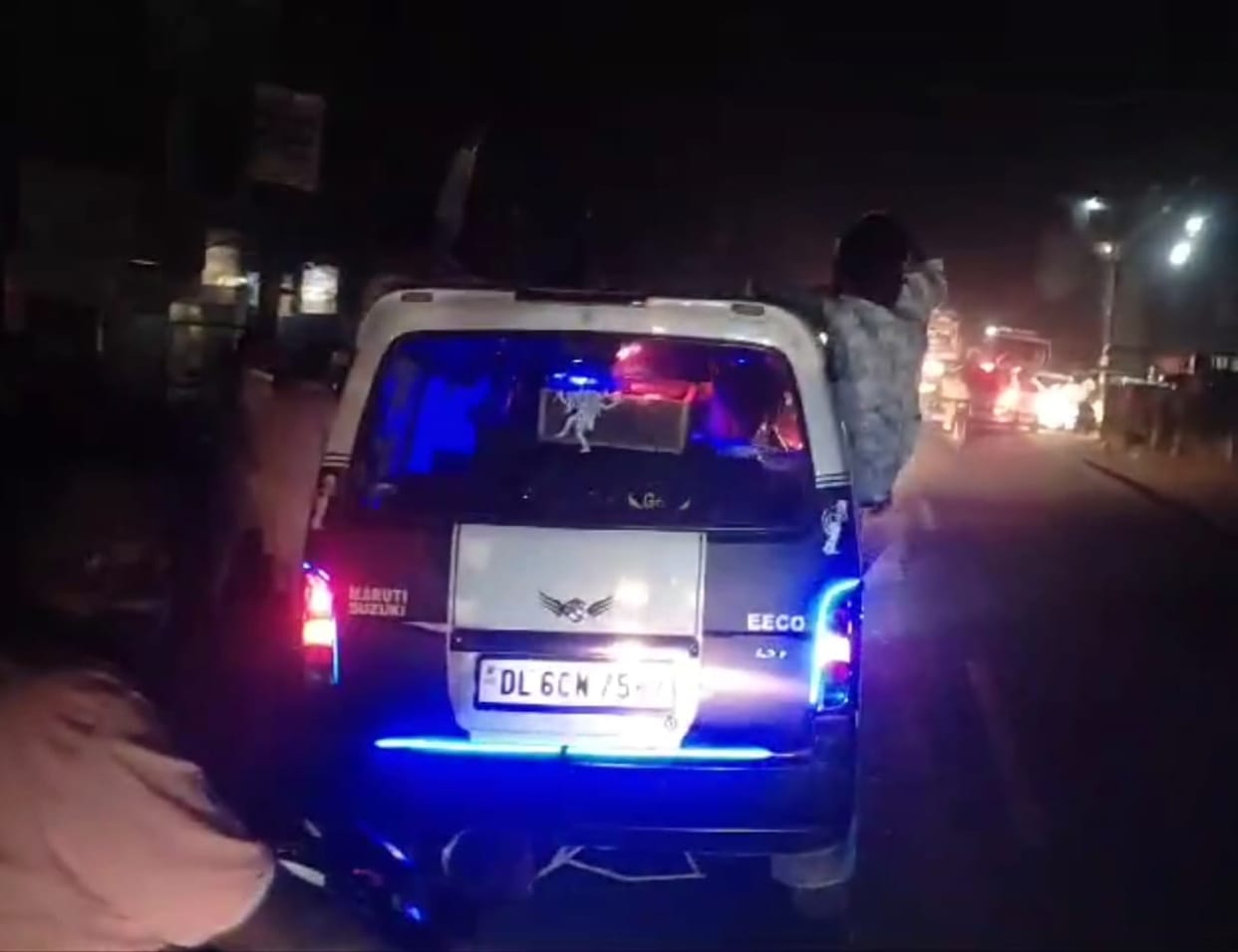 Youths creating ruckus by coming out of car window, video goes viral