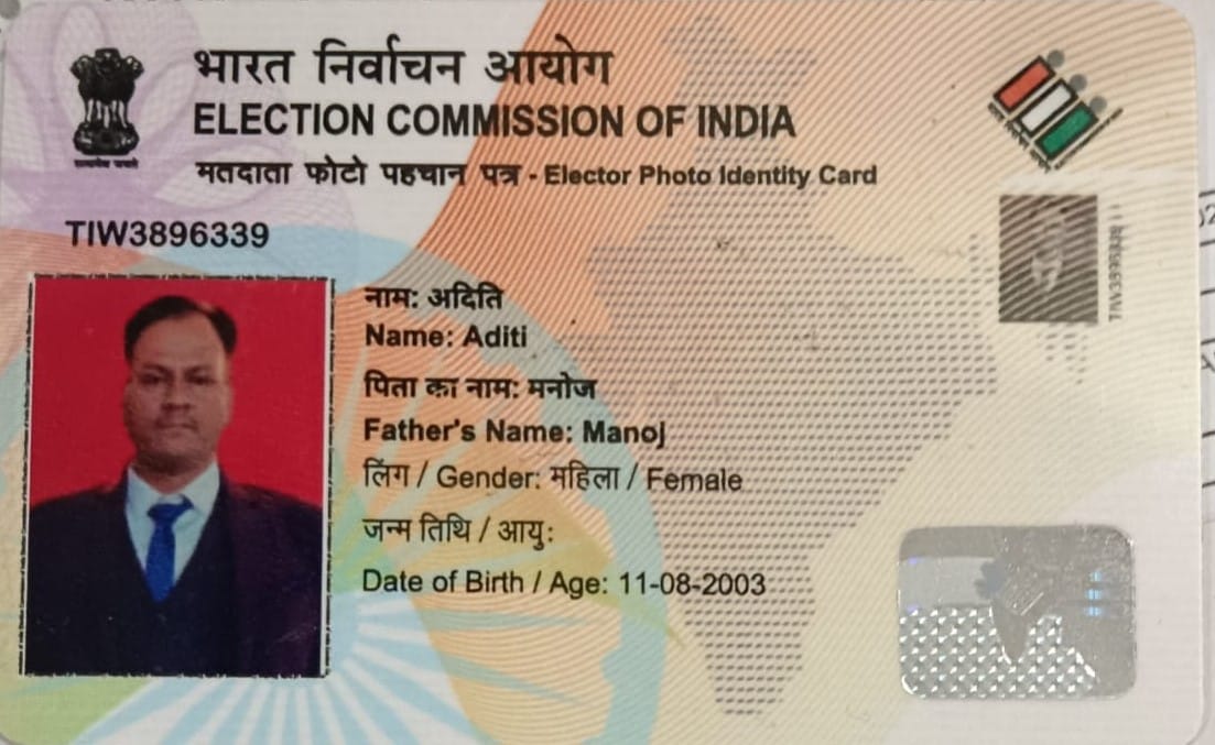 Photo of man found in student's voter ID