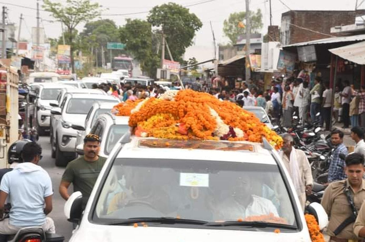 Karan's convoy ran without permission, action will be taken