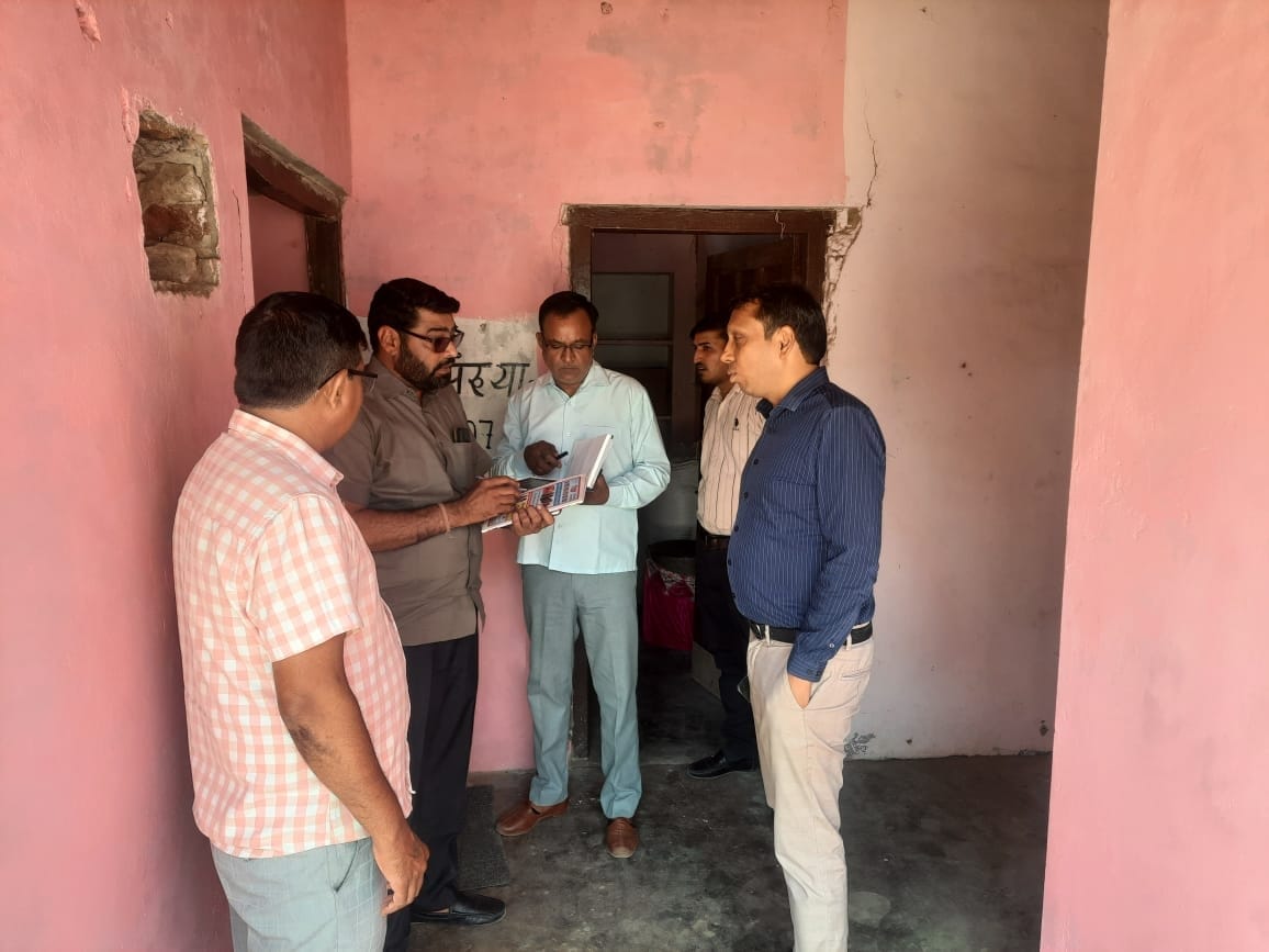 EVM machine reached Mahendragarh, kept in the strong room of the college