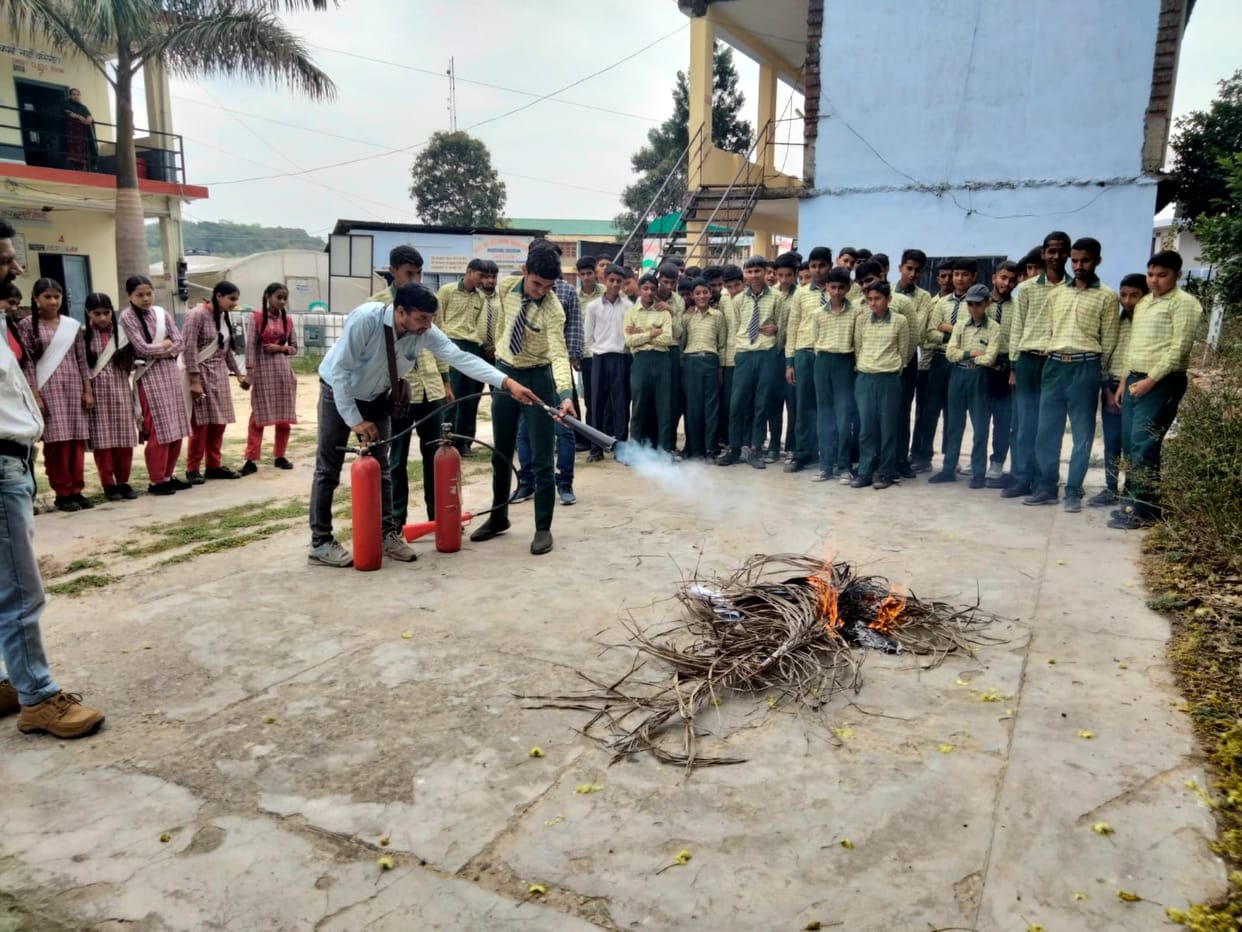 Mock drill shows ways to prevent fire in summer