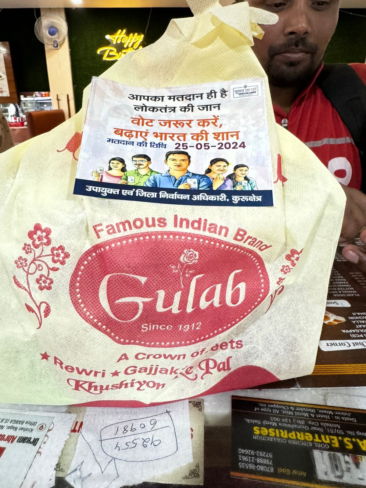 Rasgulla and barfi boxes will remind people to vote