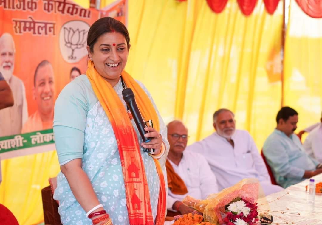 Those who left Amethi and went to Wayanad cannot be from Rae Bareli: Smriti